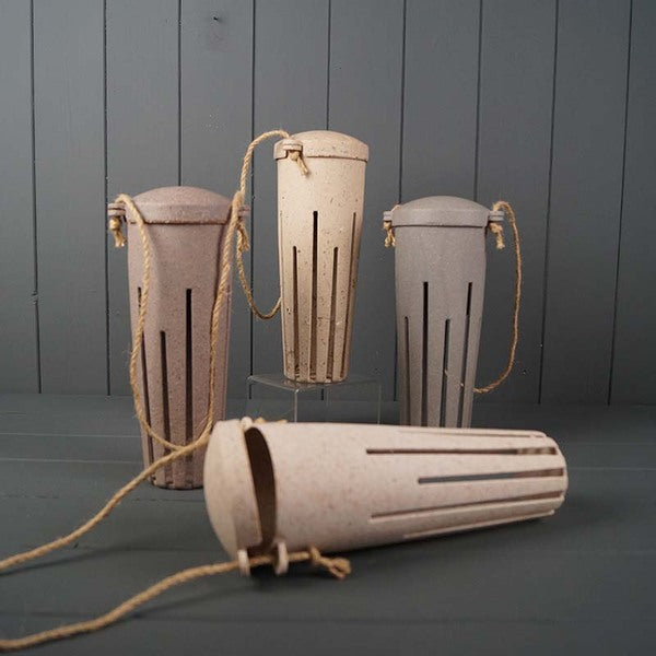 Earthy Peanut Feeder - Chaff