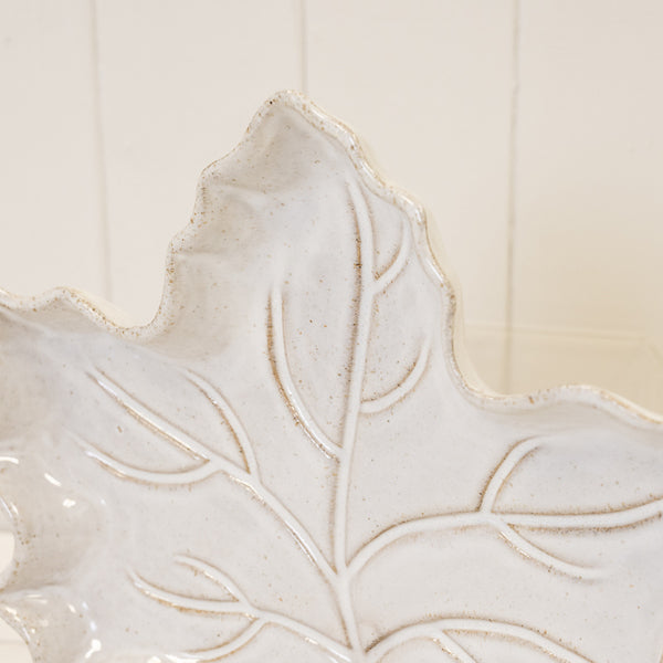 Leaf shape plate