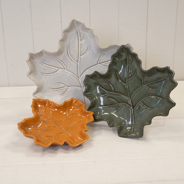 Leaf shape plate