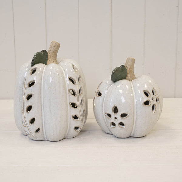 LED Pumpkin with Open Leaf detail